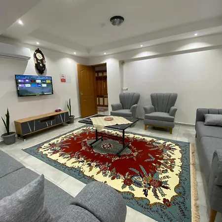 Apartment Aras *